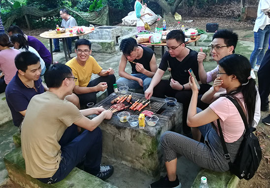 “挑戰(zhàn)自我，凝聚力量，熔煉一流團(tuán)隊(duì)” 廣東優(yōu)科檢測戶外拓展活動