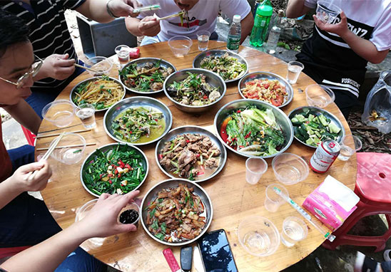 “挑戰(zhàn)自我，凝聚力量，熔煉一流團(tuán)隊(duì)” 廣東優(yōu)科檢測戶外拓展活動